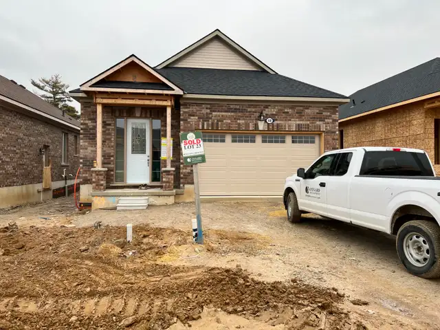 2 Bedroom Bungalow for Rent in Tillsonburg