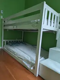 Lit superposé en bois massif / Solid Wood Bunk Bed