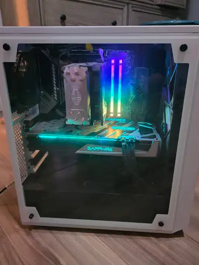 Gaming PC - Plug and play -  Ryzen 7 5800x - Radeon 5700xt, View more