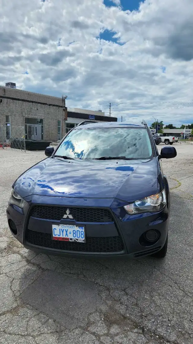 2012 Mitsubishi Outlander ES 2.4L