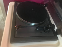 Linn Axis Turntable ...Recapped and Serviced