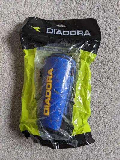 Protège-tibias de soccer shinguards, View more
