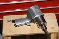 Clé à chocs pneumatique 1/2 Air impact wrench Campbell Hausfeld