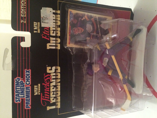 NHL starting lineup collectables $7 in Arts & Collectibles in Strathcona County - Image 3