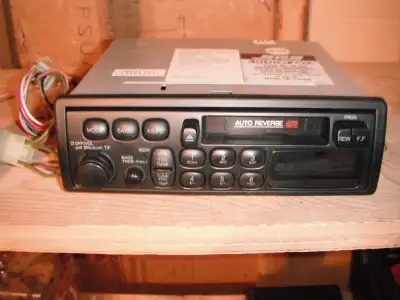 Radio d'auto (Audiovox), View more