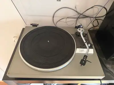 Technics SL-20 Turntable $80 OBO, View more