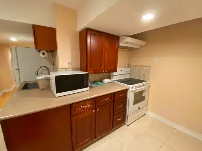 One private room, girls-only basement, shared, furnished basement in Etobicoke with kitchen, bathroo...