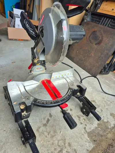 120v corded miter saw