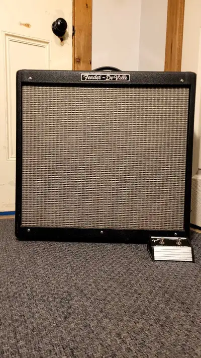 Fender Hotrod Deville 410, View more