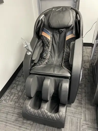 Zero Gravity Massage Chair SL Track NEW , View more