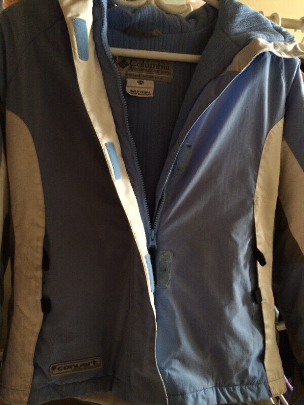 Columbia Winter Jacket-youth size 12-14 in Kids & Youth in Thunder Bay