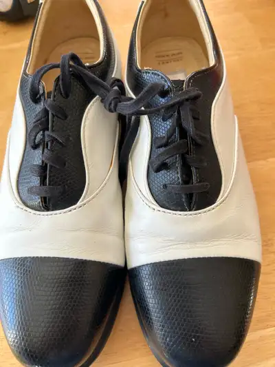 Women’s  Nike Air Size  8.5 Golf Shoes, View more