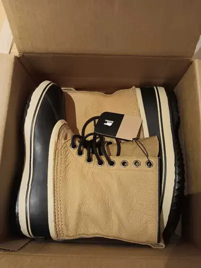 Bnwt 9 SOREL Men's Tan Waterproof Lace-Up Boots, View more