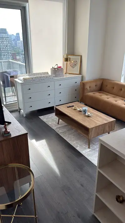 I am looking for a responsible roommate (male) to share this bright, modern, and well-maintained liv...