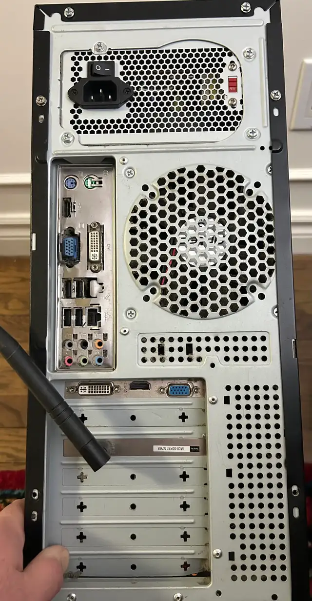 Desktop Computer492244657410549763