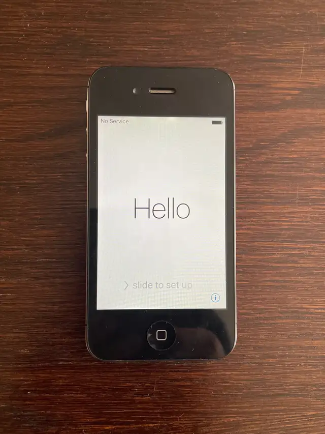 Apple iPhone 4 in Cell Phones in Oshawa / Durham Region - Image 2