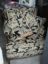 VINTAGE ACCENT CHAIR NEW SWAN TIFFANY STYLE GLASS & MORE ITEMS