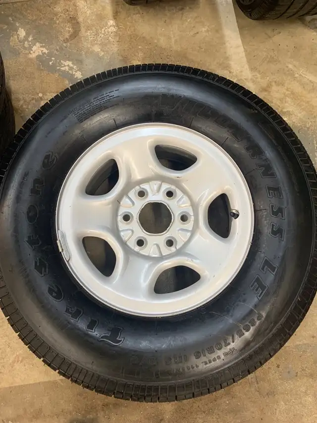 Chevrolet, GMC, Silverado, Yukon, Suburban in Tires & Rims in London - Image 9