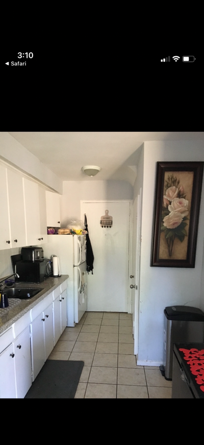 Partially furnished large private room for rent in Etobicoke utilities included. ( female only) Firs...