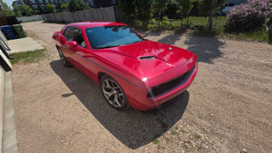 2016 Dodge Challenger SXT Plus
