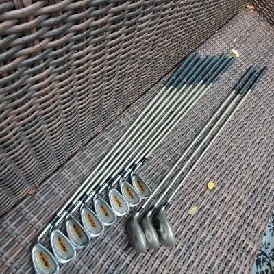 Set of Ladies Graphite Shaft Golf Clubs, View more