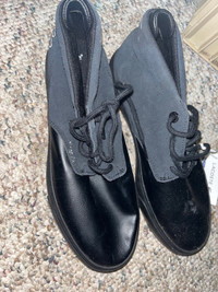 Lacoste shoes kids boys/chaussures enfants noirs 