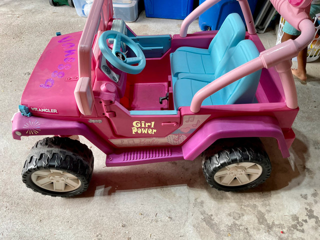  Barbie Power Wheels Jammin' Jeep Wrangler Ride in Kids in City of Toronto - Image 2