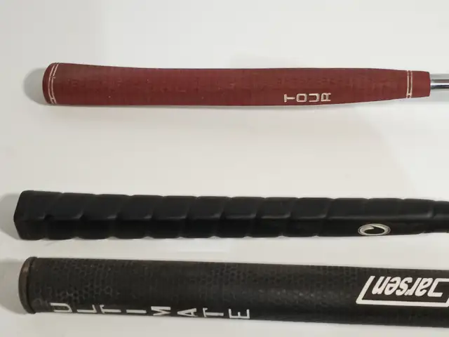 Ping TaylorMade Zebra Golf Putters in Golf in Kitchener / Waterloo - Image 8