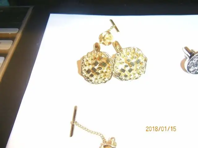 Cufflinks and tie tacks in Jewellery & Watches in Markham / York Region - Image 9