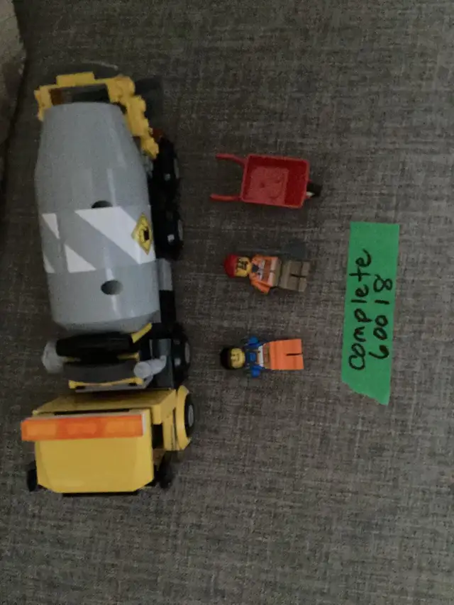 Rare Complete LEGO 60018 Cement Mixer Construction Concrete City in Toys & Games in Brantford - Image 2