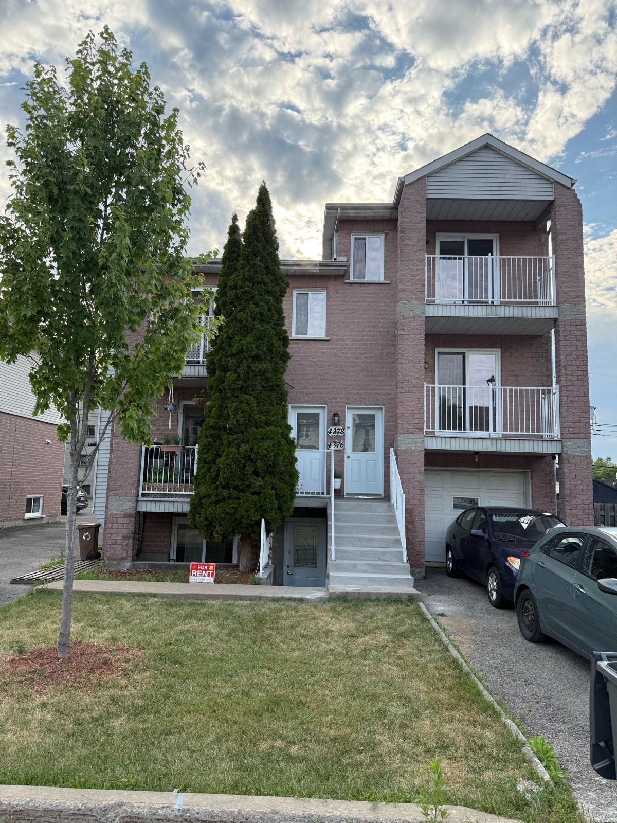 4376 Kimber St — photo 1