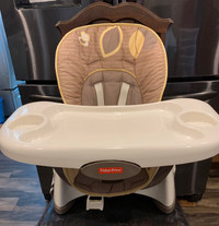 Fisher-Price - SpaceSaver High Chair