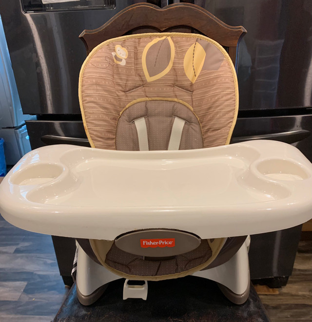 Fisher-Price - SpaceSaver High Chair in Feeding & High Chairs in Belleville