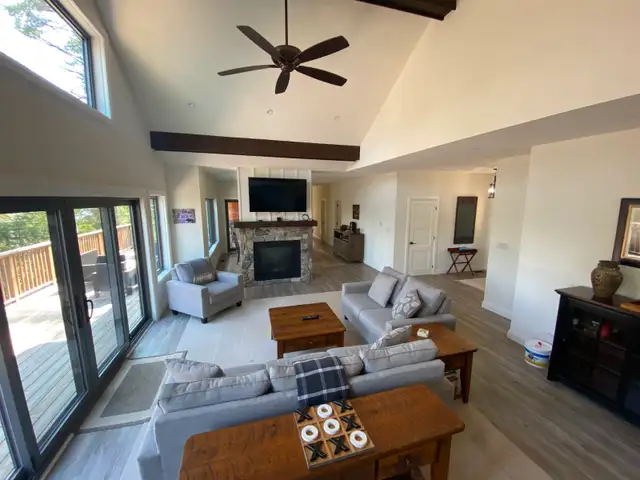 RENTAL COTTAGE AVAILABLE IN DORSET ON KAWAGAMA LAKE in Ontario in Canada - Image 9