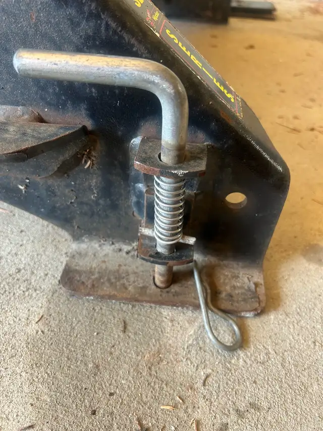 fifth wheel hitch with rails in RVs & Motorhomes in Red Deer - Image 5