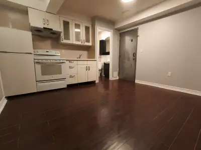 I'm offering the Second floor Two bedroom Apartment unit for rent. This Unit have recently updated w...