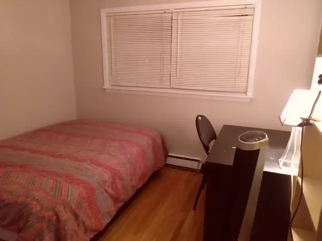 Private Room for Rent in North York On in Room Rentals & Roommates in City of Toronto - Image 3