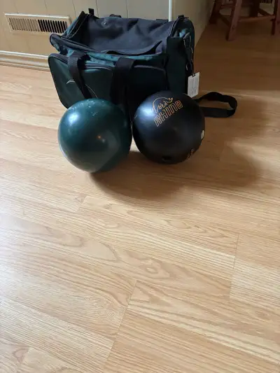 2 grosses boules de bowling avec sac, View more