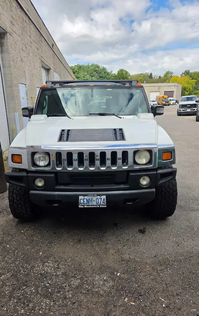 2005 Hummer H2 572876143890933761