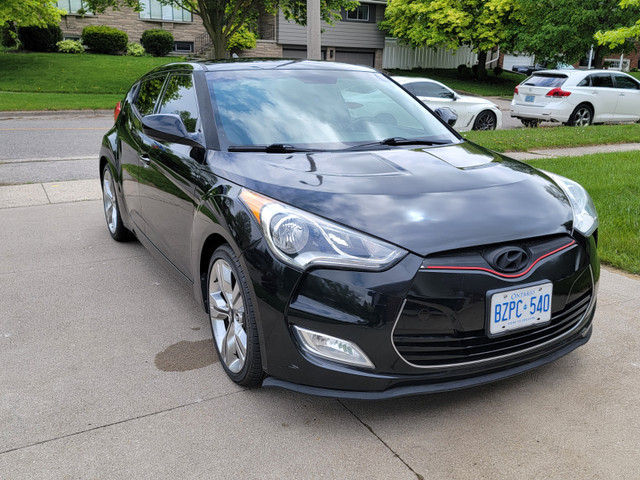 2013 Hyundai Veloster - Very good condition, Very low km's. in Cars & Trucks in Kitchener / Waterloo - Image 2