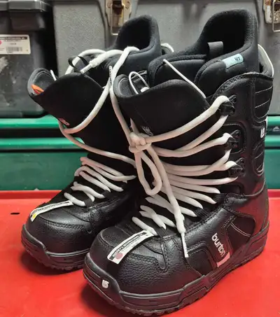 Sz 7 Ladies Burton Coco Snowboard Boots (28481120), View more