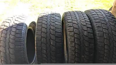 4 265R70/17 winter tires $100