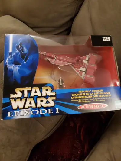 STAR WARS REPUBLIC CRUISER NEW 1990'S, View more