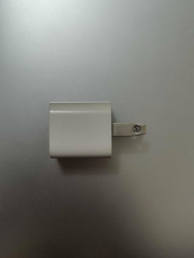 APPLE CHARGER A1265 in iPad & Tablet Accessories in Markham / York Region