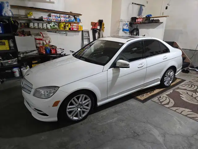 2011 mercedes c250 563818416833177603