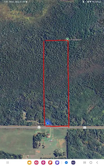 40 ACRES OF NATURAL UNORGANIZED PARADISE. Located 2 kms from "Gameland", this property offers abunda...
