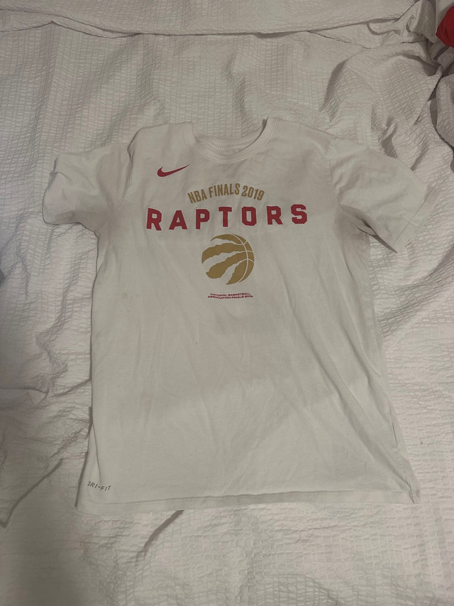 Toronto Raptors 2019 finals T shirt in Men's in Brantford