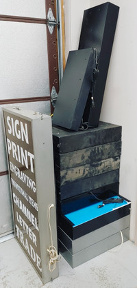 Sign boxes, Light box and Open Sign