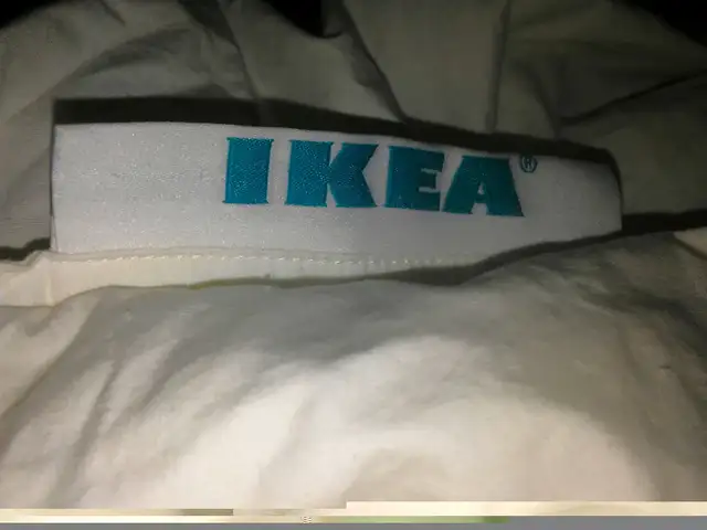 IKEA Mysa Ronn Twin Size Down Duvet Comforter in Bedding in Kitchener / Waterloo - Image 3