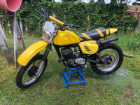 1977 Suzuki PE 250b